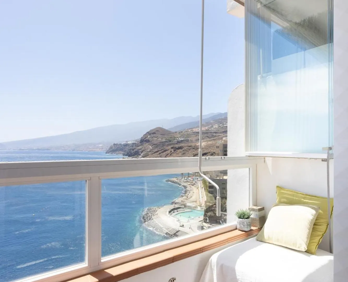 Home2Book Breathtaking Ocean Views Apt, Tabaiba 0*,  Spain