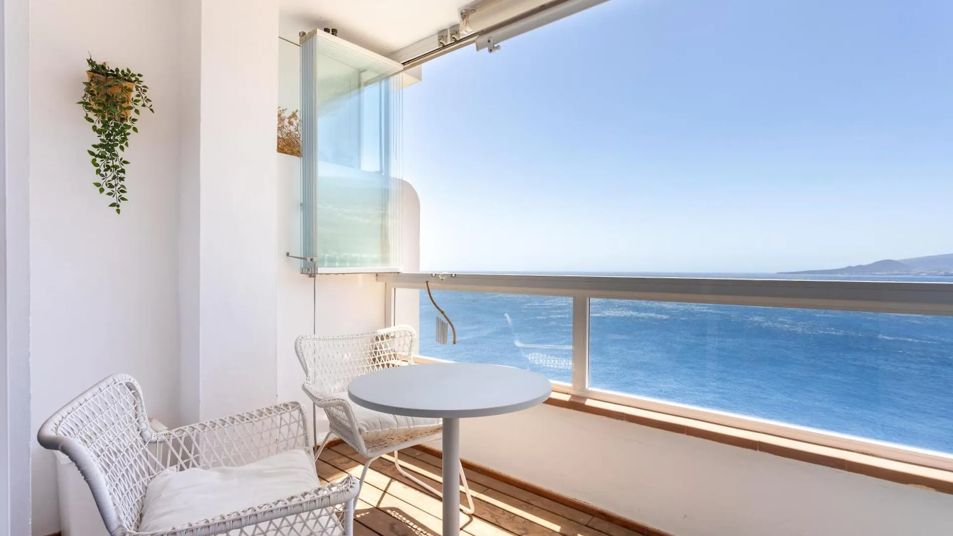 Home2Book Breathtaking Ocean Views Apt, Tabaiba 0*,